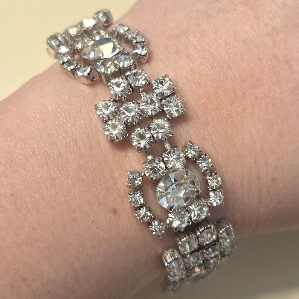 Vintage Rhinestone Link 7" Bracelet Silver Tone Glamour Statement Maximalist MCM